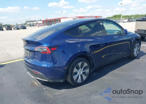 2022 Tesla Model Y Long Range Dual Motor All-Wheel Drive из США, поврежденный, VIN 7SAYGAEE3NF394274